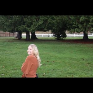 Meet your Posher, Sarah